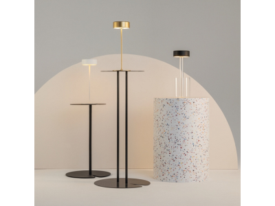 AI dizaina galda lampu sērija — mākslīgā intelekta un dizainera sadarbības rezultāts